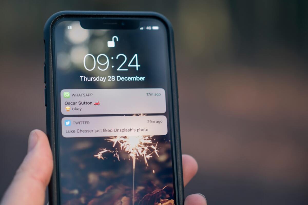 Can Your Phone Write Messages for You? A Friendly Guide to Text Automation